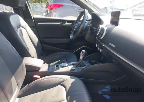 2019 Audi A3 45 Premium z USA, uszkodzony, nr VIN WAUJEGFF6K1018233